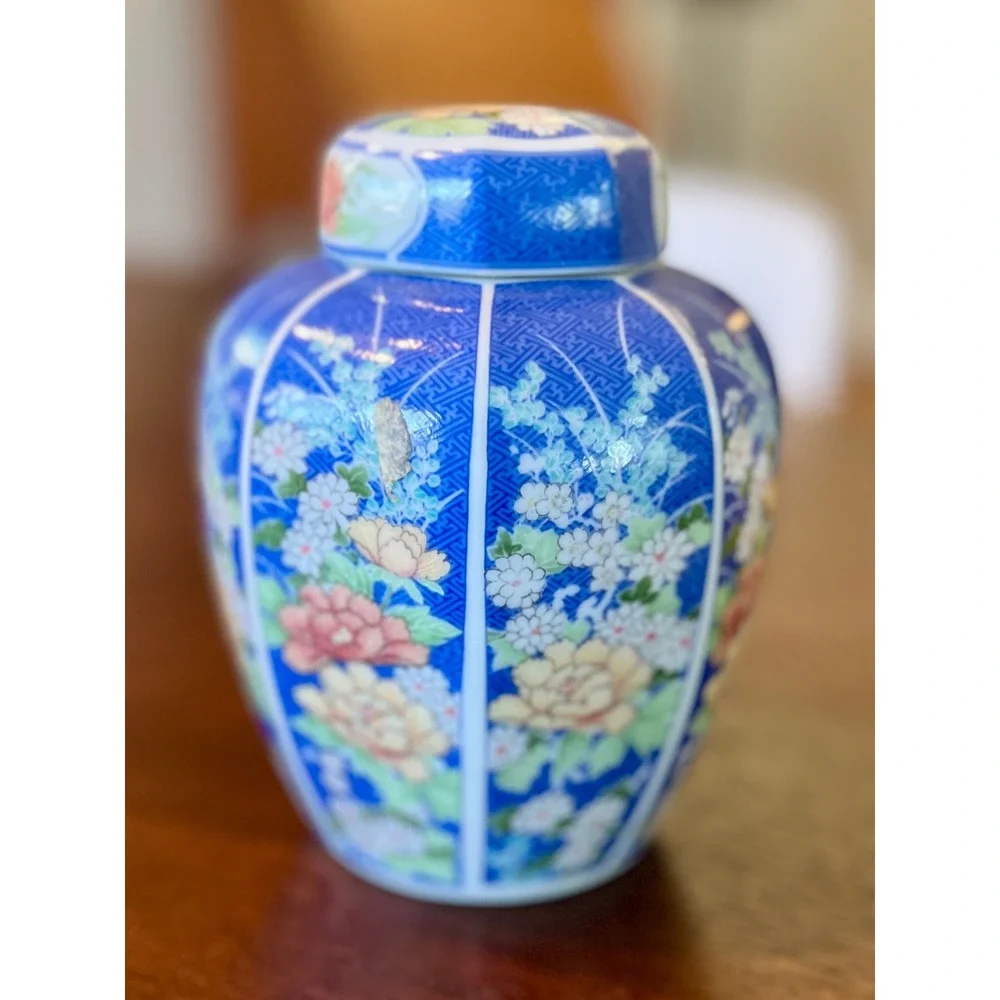 Vintage 1980 Takahashi San Francisco Echo Ginger Jar Lidded Vase Blue Floral